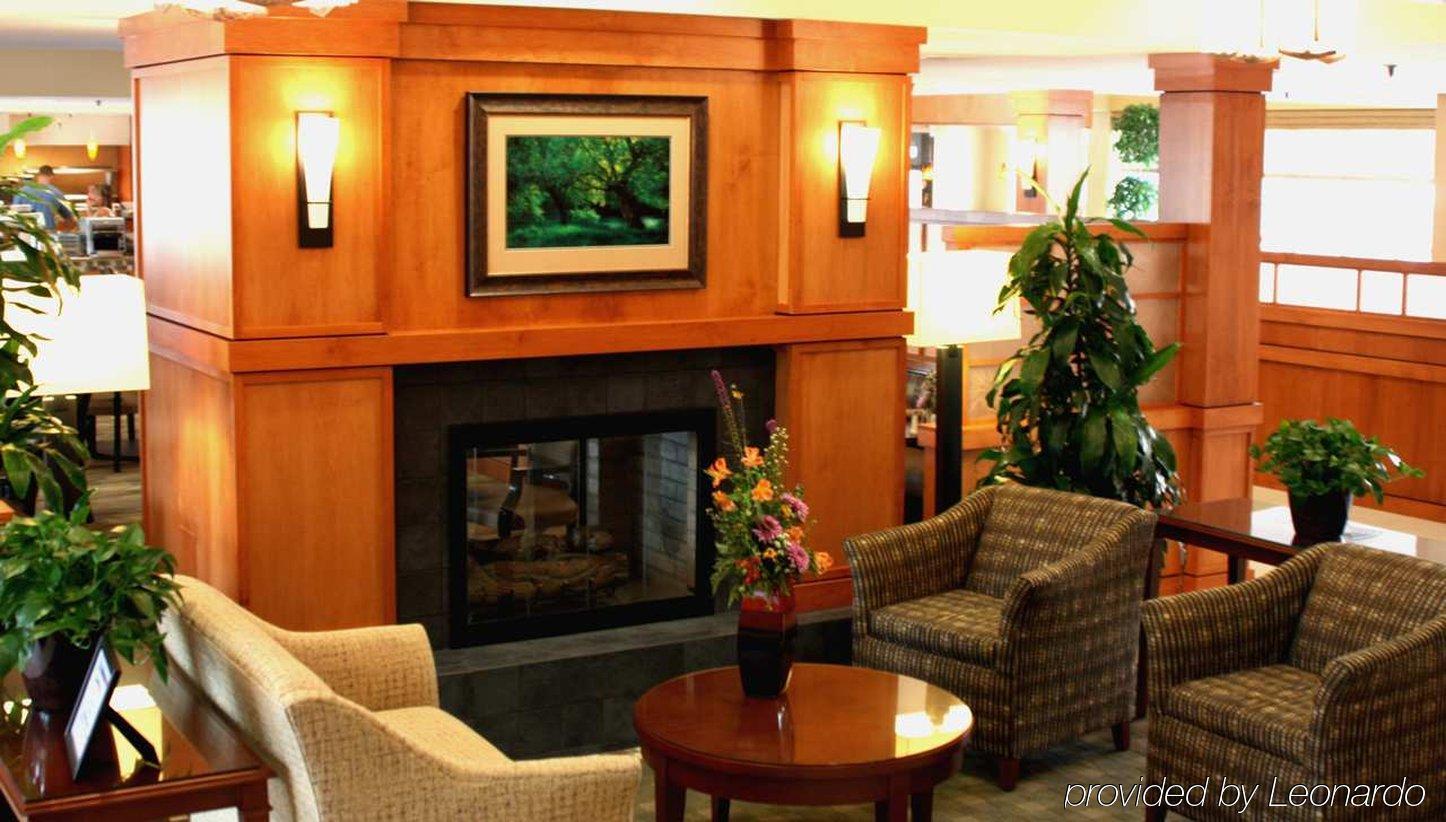 Hilton Garden Inn Lancaster Interior photo